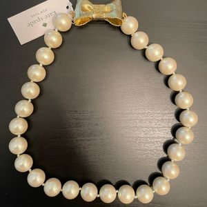 Pearl necklace